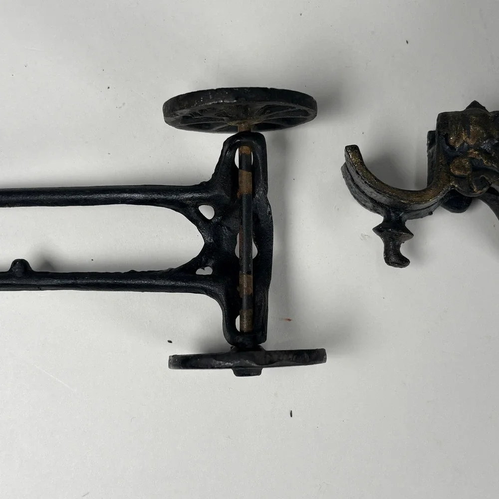 Vintage Cast Iron Horse Drawn Carriage Cab Toy Reproduction 3pc Set